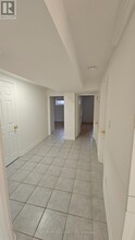 8 Garden Ave in Brampton, ON - Building Photo - Building Photo
