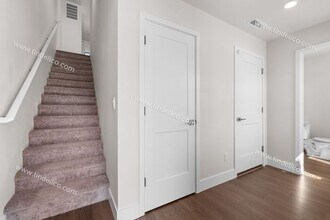 16675 SW Jean Louise Rd in Sherwood, OR - Building Photo - Building Photo