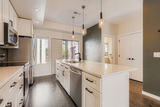 685 W Evans Ave in Denver, CO - Building Photo - Building Photo