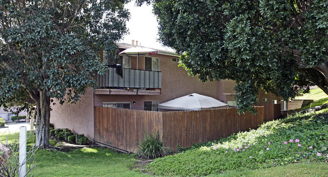 The Boulders Apartments in Escondido, CA - Building Photo - Building Photo