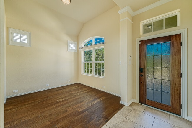 726 Aucuba Falls in San Antonio, TX - Building Photo - Building Photo