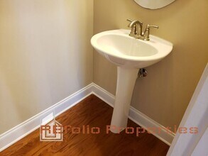 562 Village Loop Dr in Apex, NC - Building Photo - Building Photo