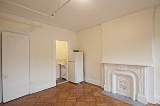 41 Halsey St, Unit 2R in Brooklyn, NY - Foto de edificio - Building Photo