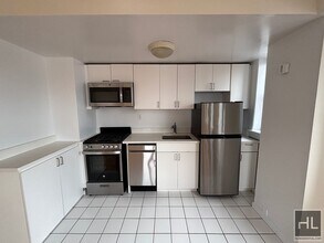 AMSTERDAM AVENUE in New York, NY - Building Photo - Building Photo