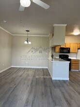 5401 E Van Buren St in Phoenix, AZ - Building Photo - Building Photo