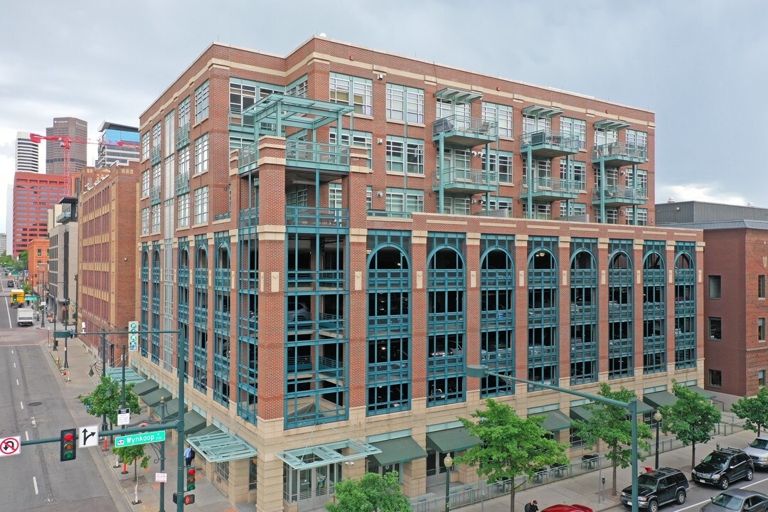 1890 Wynkoop St in Denver, CO - Building Photo