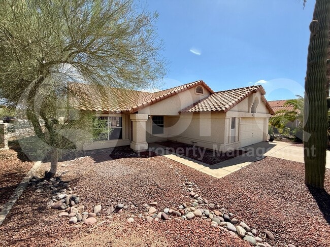 property at 2218 E Desert Trumpet Rd