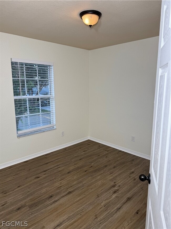 property at 5280 Glenlivet Rd