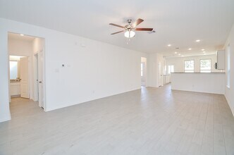 7919 Royal Palm Dr in Fulshear, TX - Building Photo - Building Photo