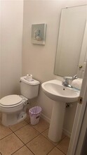 3076 Seaview Castle Dr in Kissimmee, FL - Building Photo - Building Photo