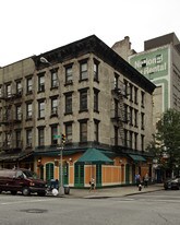 1538-1540 Second Ave in New York, NY - Building Photo