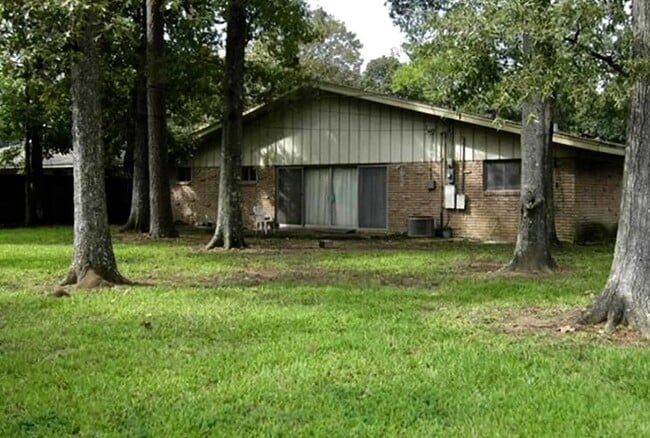 property at 2140 Edson Dr