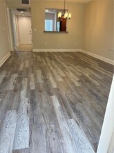 1650 SW 124th Terrace in Pembroke Pines, FL - Building Photo - Building Photo