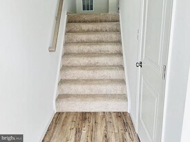 122 Copperleaf Dr in Hampden Township, PA - Building Photo