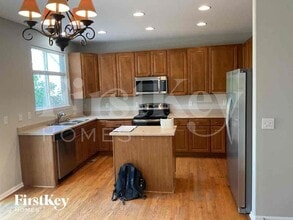 10653 Nucla St in Commerce City, CO - Foto de edificio - Building Photo