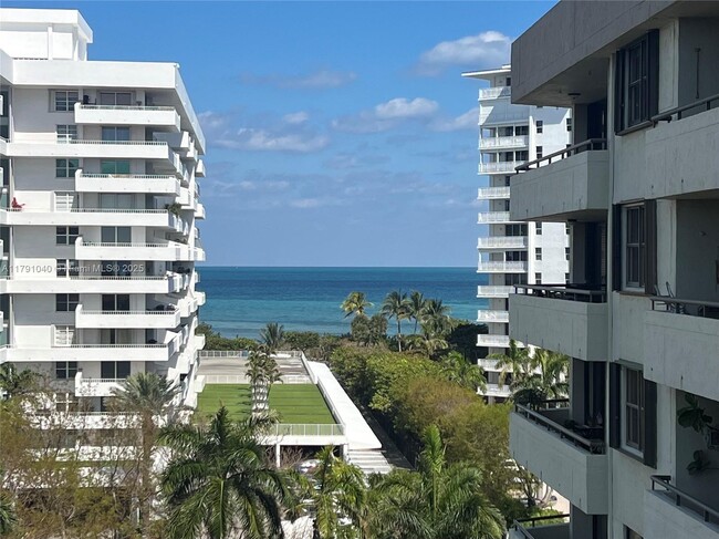 property at 170 Ocean Ln Dr