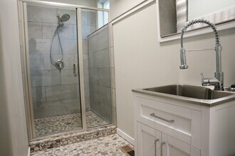 128 Saddle Loop, Unit B in Bigfork, MT - Building Photo - Building Photo