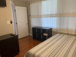 4566 Sierra Dr in Honolulu, HI - Building Photo - Building Photo