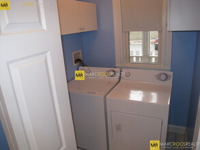 18 Bigelow St, Unit 3 in Boston, MA - Building Photo - Building Photo