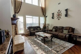 11956 Grandview Dr in Frisco, TX - Building Photo - Building Photo