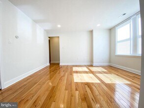 5245 Pennsgrove St in Philadelphia, PA - Building Photo - Building Photo