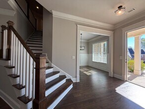 535 Settles Brook Court in Suwanee, GA - Building Photo - Building Photo