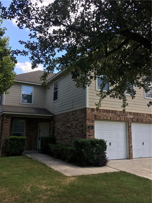 219 Hiver St in Kyle, TX - Building Photo - Building Photo