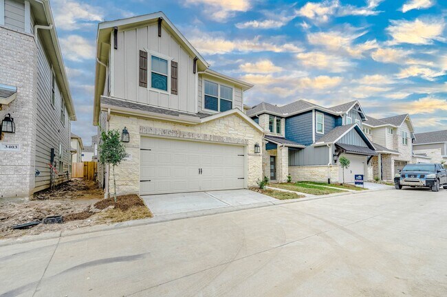 3405 Knighton Hill Dr in Houston, TX - Building Photo - Building Photo