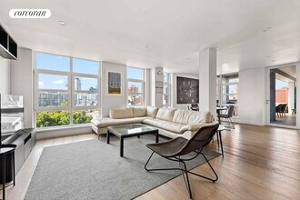 533-33 48th Ave in Queens, NY - Building Photo - Building Photo