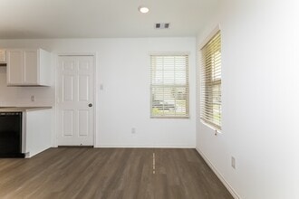 919 Silver Birch Br in Magnolia, TX - Building Photo - Building Photo