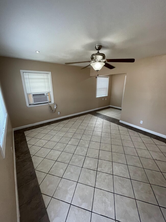 9635 Estacia St in Rancho Cucamonga, CA - Building Photo - Building Photo