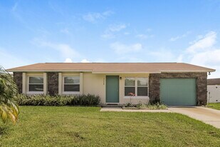 2008 Las Palmas Cir in Orlando, FL - Building Photo