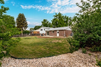 1011 Yeager Dr in Longmont, CO - Building Photo - Building Photo