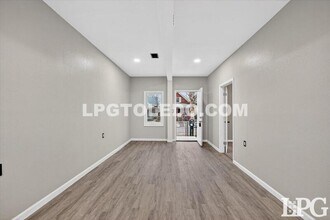 2025 Caledonia St in Toledo, OH - Building Photo - Building Photo