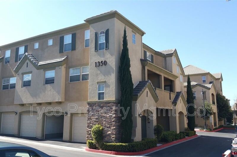 1350 La Rochelle Ave in Chula Vista, CA - Building Photo