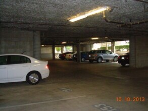 1019 Dornajo Way, Unit 220 in Sacramento, CA - Building Photo - Building Photo