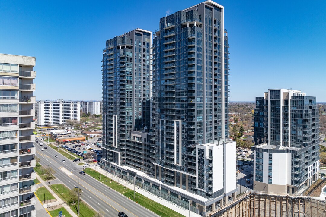 ME Living Condos in Toronto, ON - Building Photo