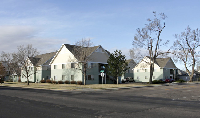 Stagecoach Gardens Apartments in Greeley, CO - Building Photo - Building Photo