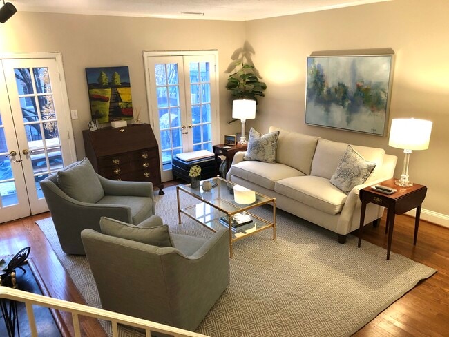 property at 1660 Beekman Pl NW