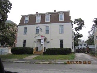 9 Freeland St in Worcester, MA - Building Photo