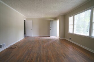 435 S Barnett Shoals Rd in Athens, GA - Building Photo - Building Photo