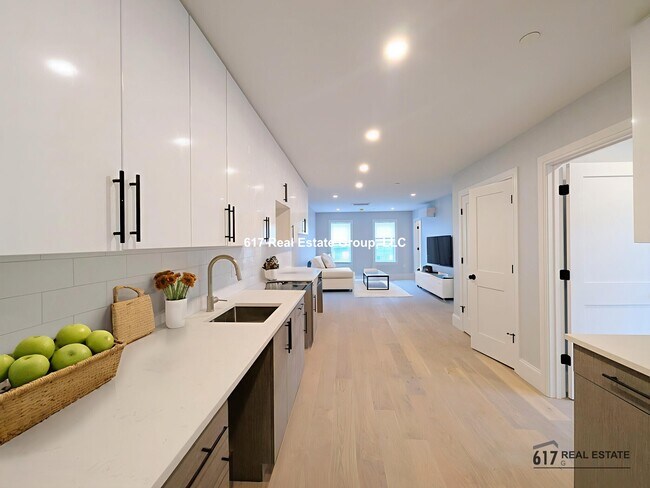 property at 425 Market St