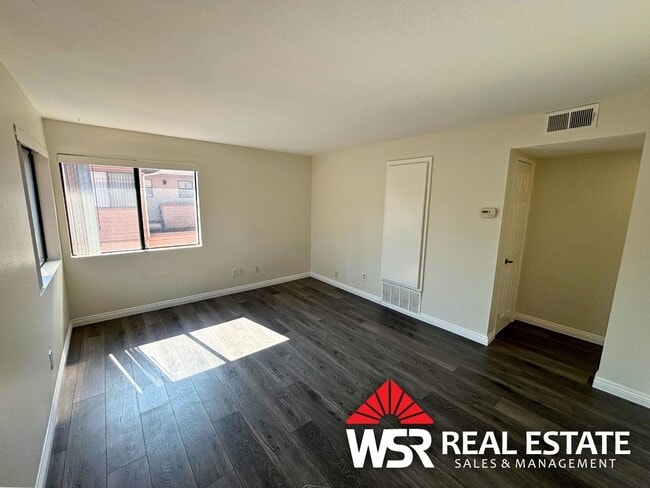 1317 Massachusetts Ave in Riverside, CA - Building Photo - Building Photo