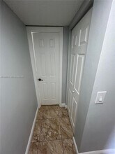 1075 W 68th St in Hialeah, FL - Building Photo - Building Photo