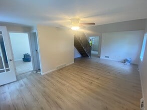 3316 Asbury Rd in Erie, PA - Building Photo - Building Photo