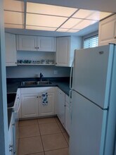 1901 Indian River Blvd, Unit D-202 in Vero Beach, FL - Foto de edificio - Building Photo