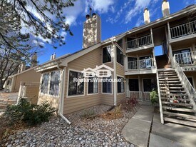 4753 White Rock Cir in Boulder, CO - Building Photo