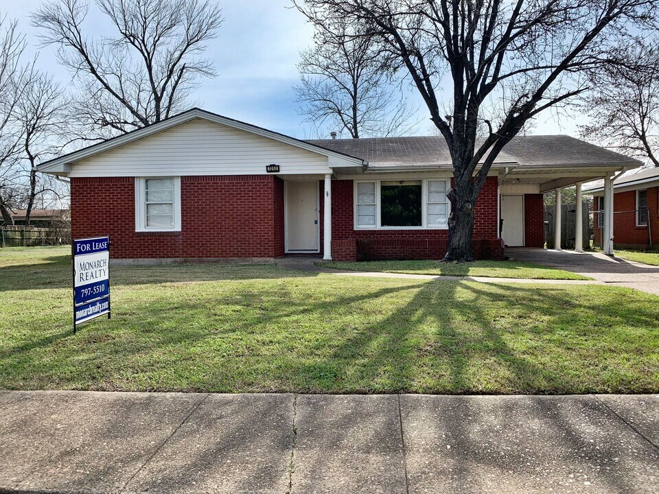 3252 Sarah St in Bossier City, LA - Building Photo