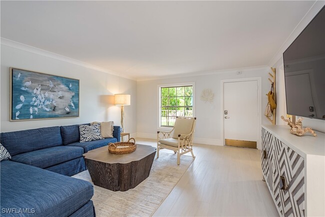 property at 1222 Gordon Dr
