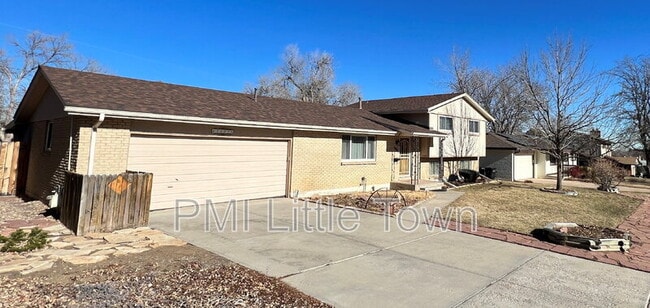 5001 W Tufts Ave in Denver, CO - Building Photo - Building Photo